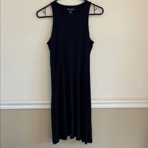 Athleta Black Sleeveless Midi Dress